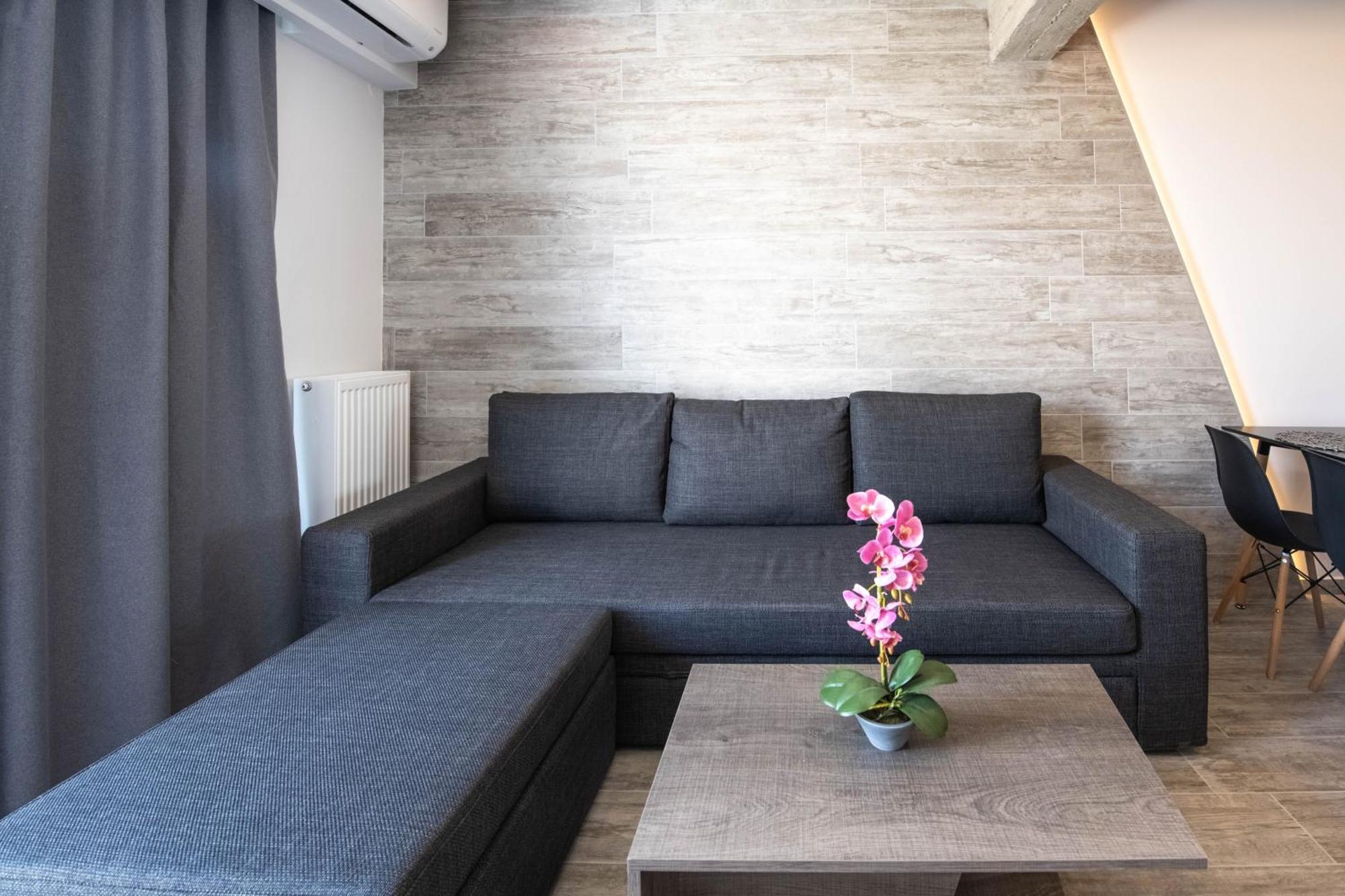 Skia Luxury Living Above The Walls เทสซาโลนิกิ ภายนอก รูปภาพ