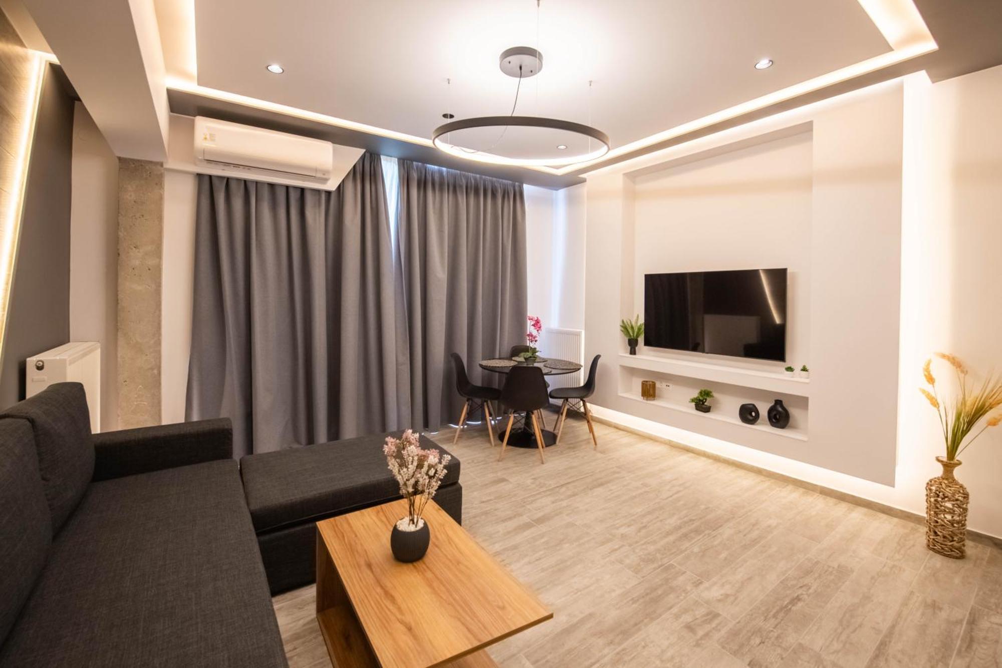 Skia Luxury Living Above The Walls เทสซาโลนิกิ ภายนอก รูปภาพ